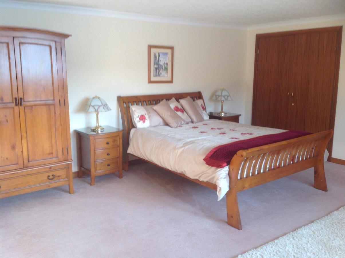 Ronaldsvoe Bed And Breakfast Fort William Esterno foto