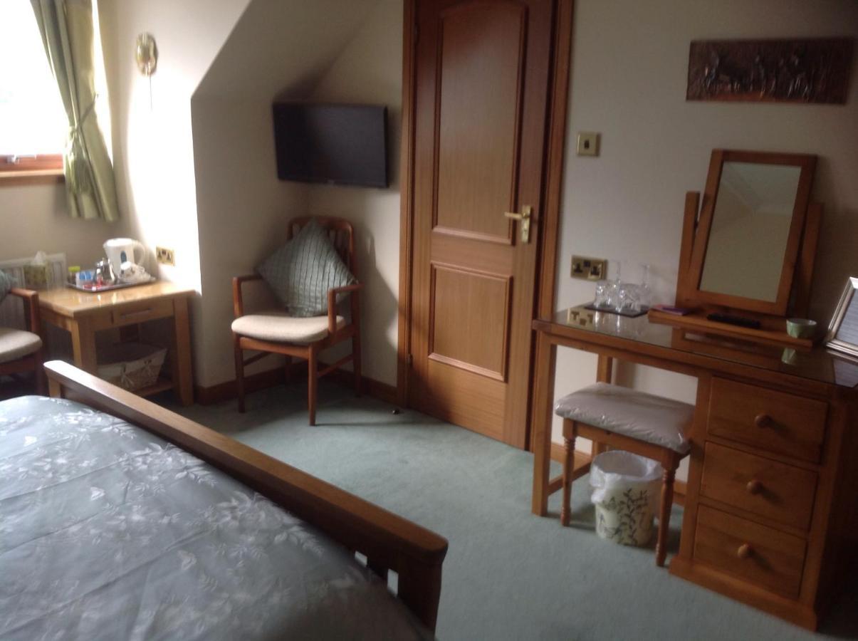 Ronaldsvoe Bed And Breakfast Fort William Esterno foto
