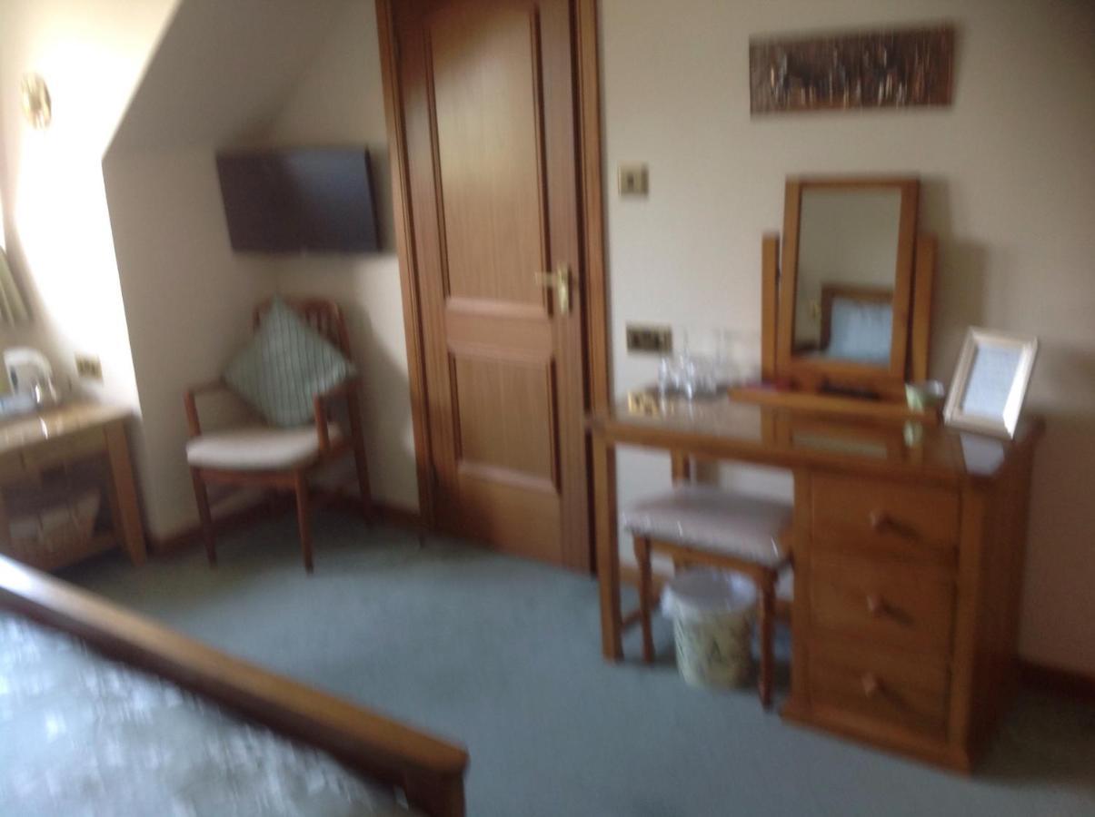Ronaldsvoe Bed And Breakfast Fort William Esterno foto