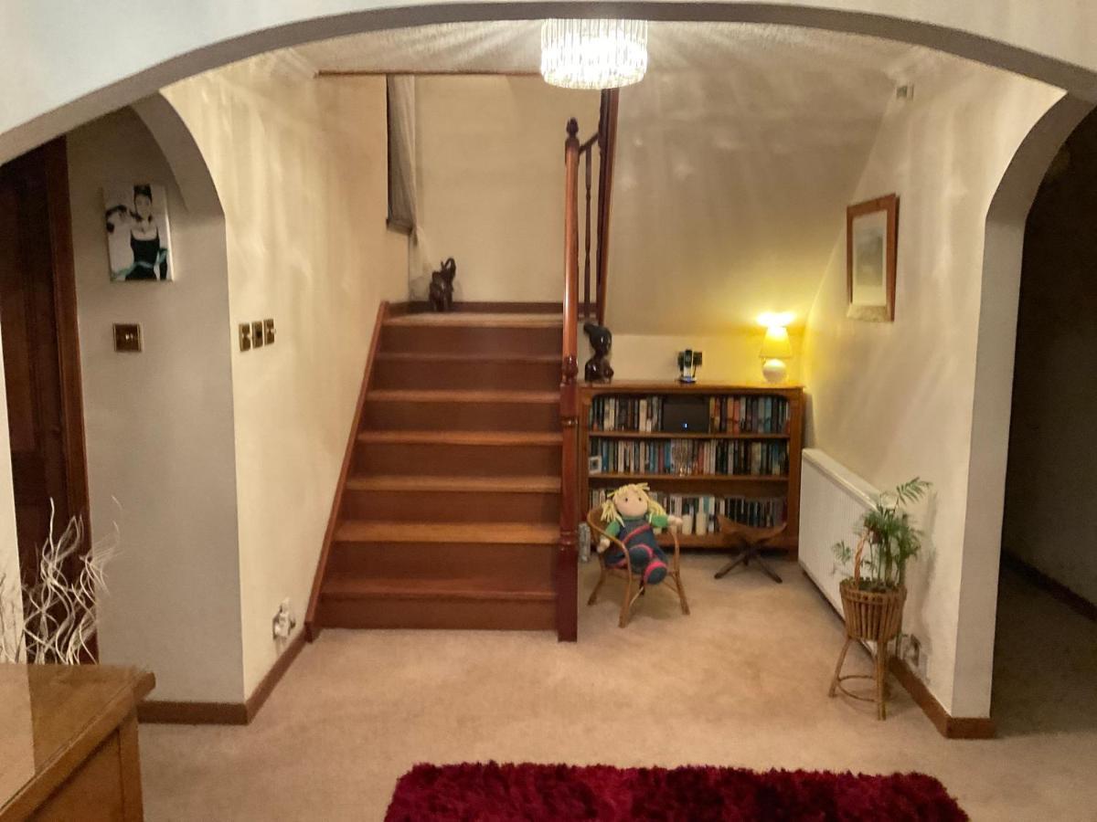 Ronaldsvoe Bed And Breakfast Fort William Esterno foto