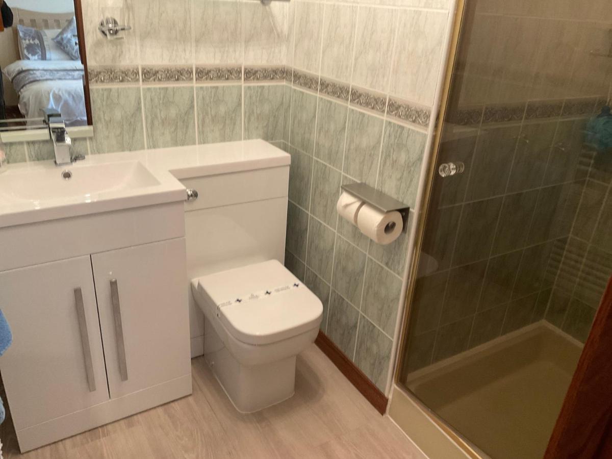 Ronaldsvoe Bed And Breakfast Fort William Esterno foto