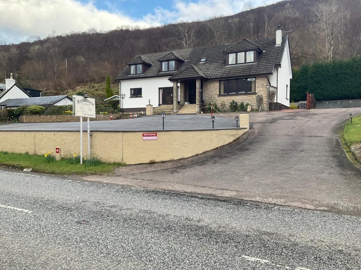 Ronaldsvoe Bed And Breakfast Fort William Esterno foto