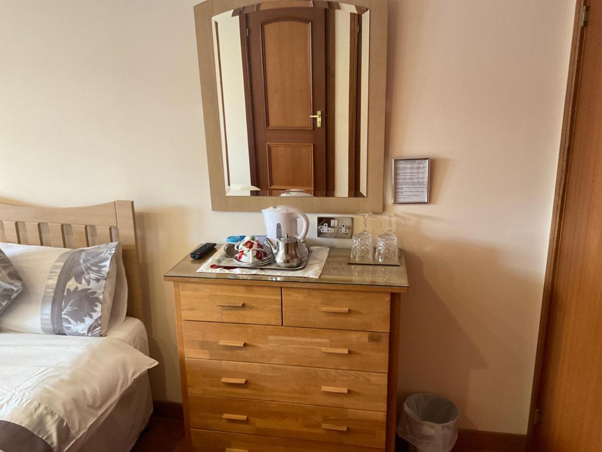 Ronaldsvoe Bed And Breakfast Fort William Esterno foto